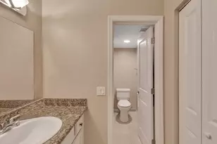 359 Lakeview Dr, Weston, FL 33326 - Photo 25