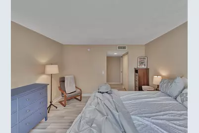 359 Lakeview Drive #201, Weston, FL 33326 - Photo 23