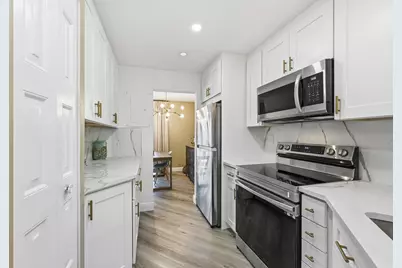 6755 W Broward Boulevard #304, Plantation, FL 33317 - Photo 11