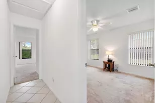 9561 N Orchard Cir, Davie, FL 33328 - Photo 35