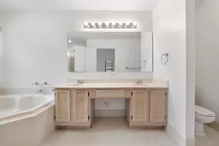 9561 N Orchard Cir, Davie, FL 33328 - Photo 41