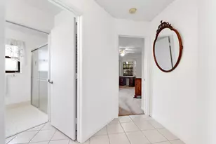 9561 N Orchard Cir, Davie, FL 33328 - Photo 35