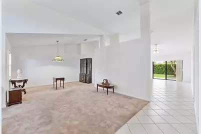 9561 N Orchard Circle, Davie, FL 33328 - Photo 11