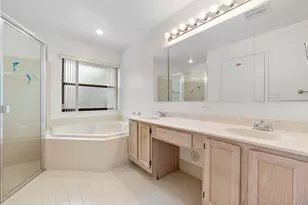 9561 N Orchard Cir, Davie, FL 33328 - Photo 43