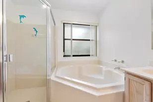 9561 N Orchard Cir, Davie, FL 33328 - Photo 43