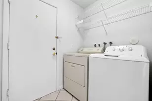 9561 N Orchard Cir, Davie, FL 33328 - Photo 37