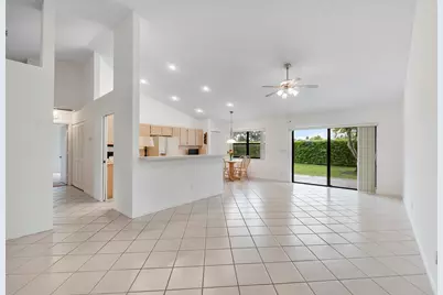 9561 N Orchard Circle, Davie, FL 33328 - Photo 17