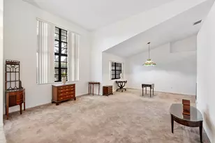 9561 N Orchard Cir, Davie, FL 33328 - Photo 13