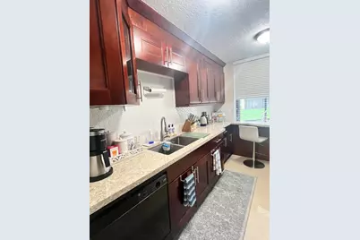 3500 Blue Lake Drive, Pompano Beach, FL 33064 - Photo 17