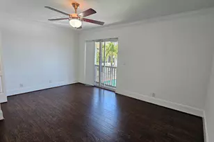 1917 NE 3rd St, Deerfield Beach, FL 33441 - Photo 15