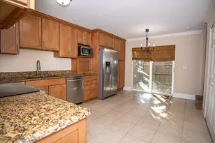 1917 NE 3rd St, Deerfield Beach, FL 33441 - Photo 5