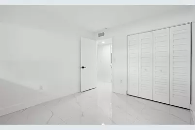 510 W Park Drive #104-3, Miami, FL 33172 - Photo 7