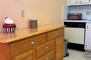 115 Camden E, West Palm Beach, FL 33417 - Photo 13