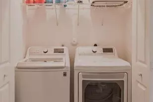 20600 NE 2nd Ct, Miami, FL 33179 - Photo 13