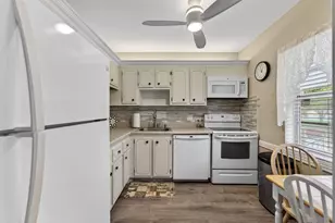 7680 NW 1st St, Margate, FL 33063 - Photo 7