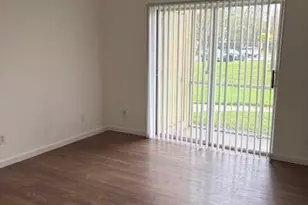 800 Cypress Park Way, Pompano Beach, FL 33064 - Photo 3