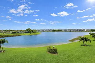 3085 E Exeter E, Boca Raton, FL 33434 - Photo 3