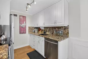 3085 E Exeter E, Boca Raton, FL 33434 - Photo 13