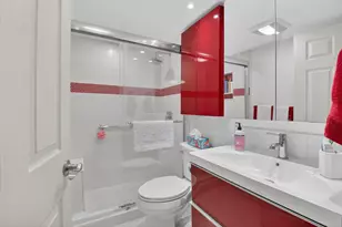 3085 E Exeter E, Boca Raton, FL 33434 - Photo 17