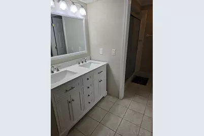 12 VÃ­a De Casas Sur #Apt 203, Boynton Beach, FL 33426 - Photo 9