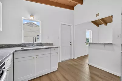 405 N 22nd Street, Fort Pierce, FL 34950 - Photo 7