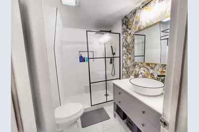 10180 E Cypress Court #10180, Pembroke Pines, FL 33026 - Photo 7
