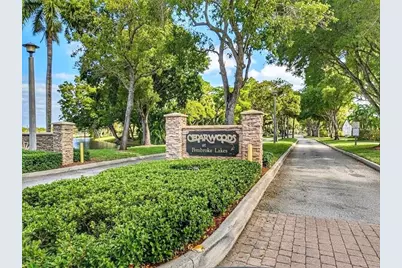10180 E Cypress Court #10180, Pembroke Pines, FL 33026 - Photo 23