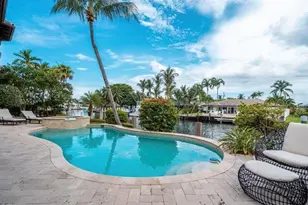 2901 NE 22nd Ct, Pompano Beach, FL 33062 - Photo 9