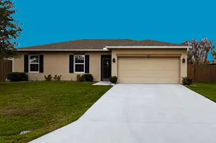 2350 SE Calcutta Cir, Port Saint Lucie, FL 34952 - Photo 3