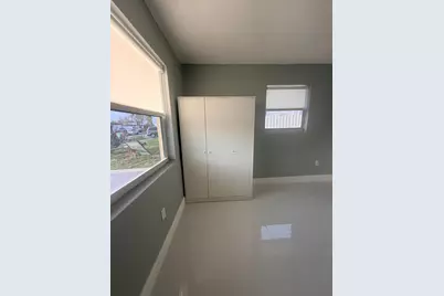 2240 SW 43rd Avenue, Fort Lauderdale, FL 33317 - Photo 5