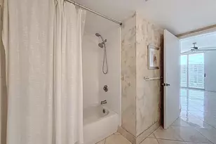 3020 NE 32nd Ave, Fort Lauderdale, FL 33308 - Photo 13