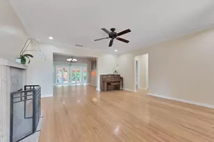 805 SE 10th St, Fort Lauderdale, FL 33316 - Photo 33