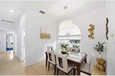 2553 SW 23rd Cranbrook Drive, Boynton Beach, FL 33436 - Photo 7