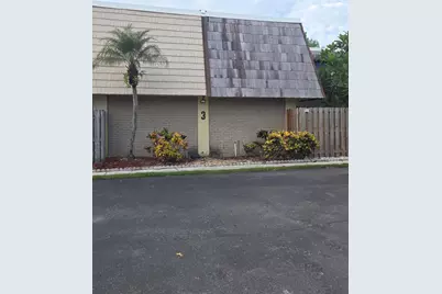 1170 6th Avenue #3a, Vero Beach, FL 32960 - Photo 1