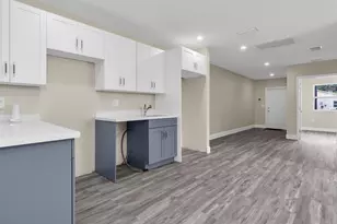 2451 NW 21st St, Fort Lauderdale, FL 33311 - Photo 9