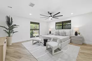 8862 Wendy Ln S, West Palm Beach, FL 33411 - Photo 9