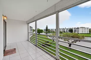 3010 Guildford A, Boca Raton, FL 33434 - Photo 19