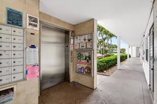 3010 Guildford A, Boca Raton, FL 33434 - Photo 3