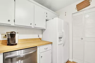 338 Knotty Pine Circle #D1, Greenacres, FL 33463 - Photo 7