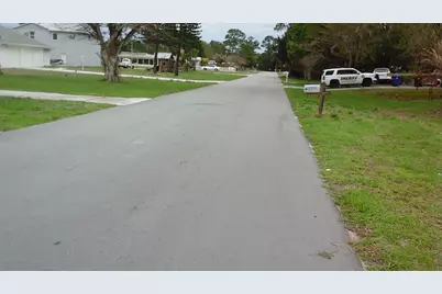 8065 126th Street, Sebastian, FL 32958 - Photo 7