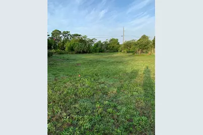 8065 126th Street, Sebastian, FL 32958 - Photo 3