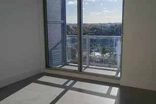 220 Lake Shore Dr, West Palm Beach, FL 33403 - Photo 9