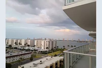 220 Lake Shore Drive #823, West Palm Beach, FL 33403 - Photo 7