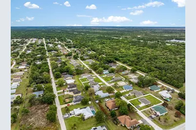 8275 105th Court, Vero Beach, FL 32967 - Photo 11