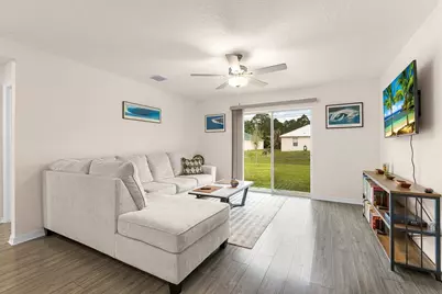 8275 105th Court, Vero Beach, FL 32967 - Photo 11