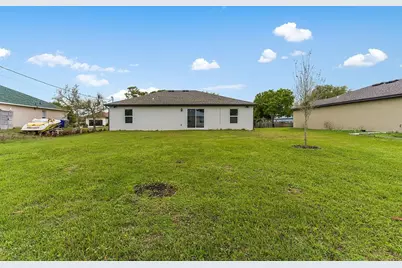 8275 105th Court, Vero Beach, FL 32967 - Photo 39