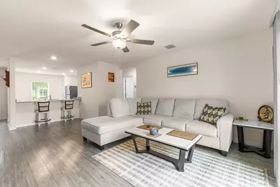 8275 105th Court, Vero Beach, FL 32967 - Photo 13