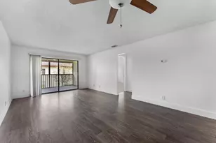 7951 Southgate Blvd, North Lauderdale, FL 33068 - Photo 9