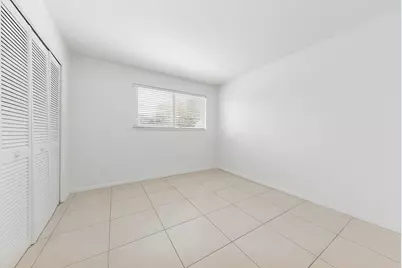 1000 NE 9th Avenue #4, Delray Beach, FL 33483 - Photo 9