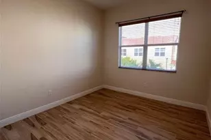 1746 NW 124th Way, Pembroke Pines, FL 33028 - Photo 7